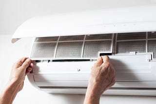 What are the differences between an air conditioner and a dehumidifier?