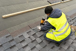10 Tips to Choose a Roofing Contractor in Toronto