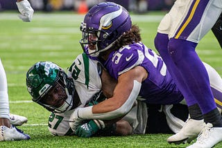 Vikings Cut Kendricks