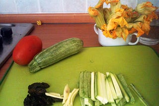 zucchini.salad.random( )