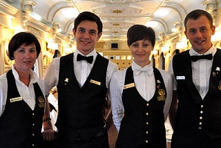Uniform Essentials: Must-Have Pieces for Restaurant Staff