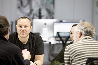 People work with people .