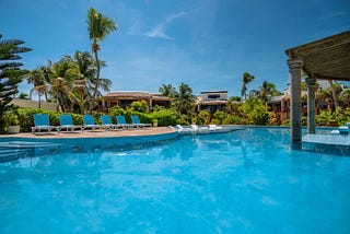 Go Big This Summer With an Island Vacation at La Perla del Caribe