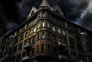 Top 10 Haunted Places in New York for Daredevils