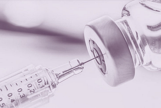 Komt de oversterfte door het vaccin?