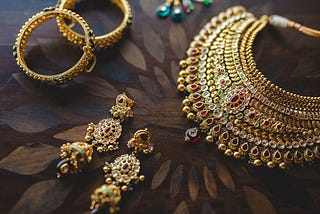 Dazzling Delhi: Unveiling the Top 9 Jewellery Shops in the City of Gems