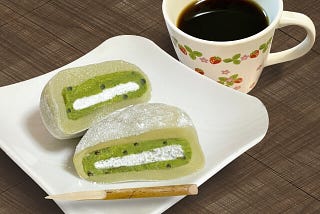 Mochi (餅) — Food in Japan