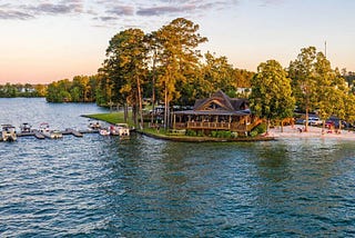 The Beauty of Lake Martin, Alabama