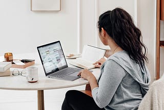 How to Design Data Platforms That Serve Both Beginners and Power Users