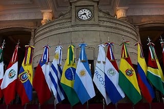 Estado e Colonialidade do Poder