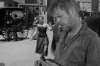 I’m reviewing EVERY episode of The Twilight Zone!