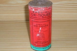 Oxi-Tiques Tin Dispenser