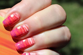 We’re getting major summer feels from this #manicure.