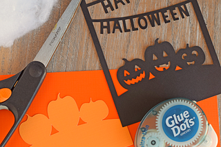 How to Make Halloween Cards with a Cricut?
