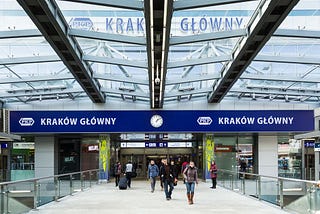 How to travel from Krakow to Lviv