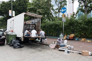 身邊人造就生活／Life is about Connections