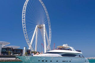 Private Yacht Dinner At Dubai Marina