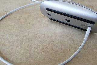 Apple Magic Mouse 2: The Design Problem Is More Obvious Than You Think