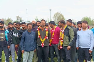 Tractor drivers protest in Kulgam