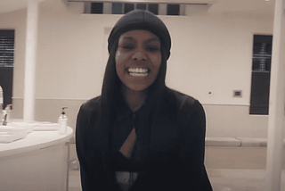 LADY LESHURR REVEALS NEW RELEASE “FAKE FLEX” AND VISUALS!