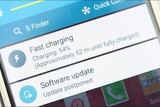 Samsung’s terrible fast charging flaw.