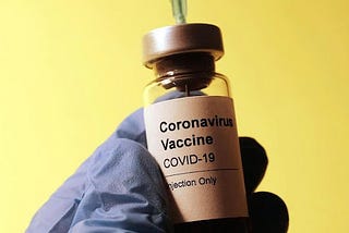 3 THINGS TO KEEP IN MIND BEFORE TAKING A VACCINE FOR COVID-19