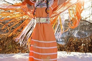 𝗔 𝗦𝗛𝗢𝗦𝗛𝗢𝗡𝗘 𝗕𝗨𝗧𝗧𝗘𝗥𝗙𝗟𝗬 𝗟𝗘𝗚𝗘𝗡𝗗 𝗟𝗔𝗗𝗜𝗘𝗦 𝗙𝗔𝗡𝗖𝗬 𝗦𝗛𝗔𝗪𝗟 𝗗𝗔𝗡𝗖𝗘