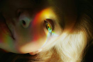 How Your Habit of Fantasising Is Harming Your Ability to Hold and Sustain Love