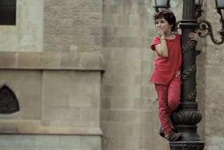 surprise, noticing, girl on a light pole, gathering, events