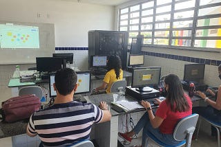 Jovens criam programa com o governo de Pernambuco para intensificar a cultura digital nas escolas