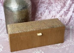 KEEPSAKE BOX