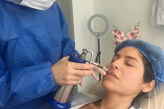 Review and experience for dermatologist in Medellin. Radiesse and lip filler in Medellin.