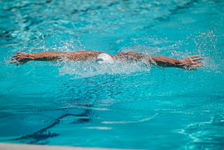Common Swimming Strokes to Ease Back Pain