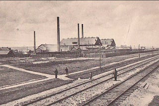 Belgian Bottle factory in Donetz in the early 20th century.