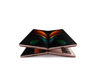 Unfolding the new Samsung Galaxy Z Fold-2.