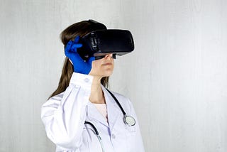 Virtual Reality Technology Can Revolutionize the Healthcare System