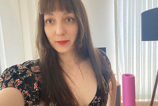 I cut and dyed my own hair for the first time and no, it wasn’t a crisis.