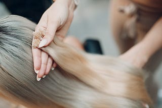 Discovering Tape-In Hair Extensions in Dubai: A Beginner’s Guide