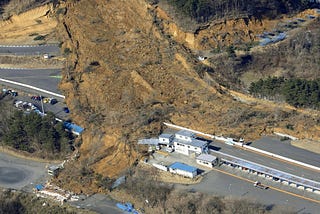 Powerful earthquake in Japan; Tsunami warning panic!