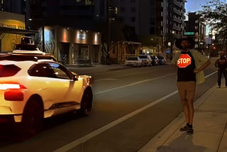 A máquina vê e reconhece, mas não entende o que está vendo…