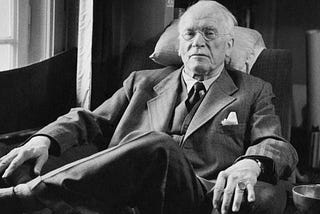 Carl Jung —Achieving Individuality and Unifying our Mind