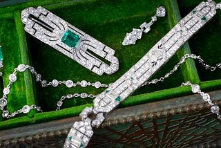 Why Emerald Jewelry Is Perfect For Auspicious Occasion