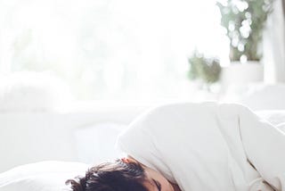 The top five reasons why people have trouble sleeping and how to fix it!