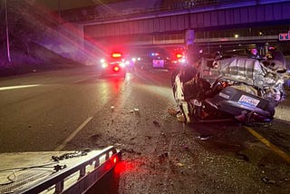 Alleged Minneapolis robbery suspect crashes, flips at 100 mph on 35W