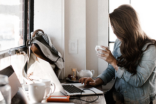 Tips to Hook Your Readers with Creative Content