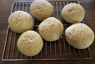 Pan rápido de espelta blanca y masa madre