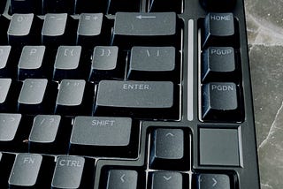 GamaKay TK85HE v2 — Silent Magnetic Gaming with Integrated TFT Control