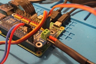 Servo Motor Control via the Raspberry Pi