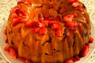 Strawberry Cream Cheese Pound Cake — Desserts