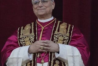 Léon XIV : Un pape augustinien entre tradition et renouveau